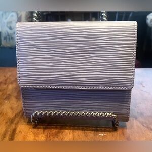 Authentic Louis Vuitton Lilac Epi leather Compact Wallet